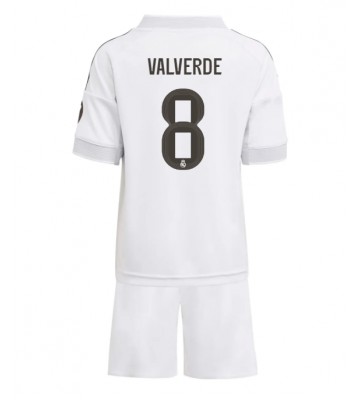 Real Madrid Federico Valverde #8 Hjemmebanetrøje Børn 2025-26 Kortærmet (+ Korte bukser)